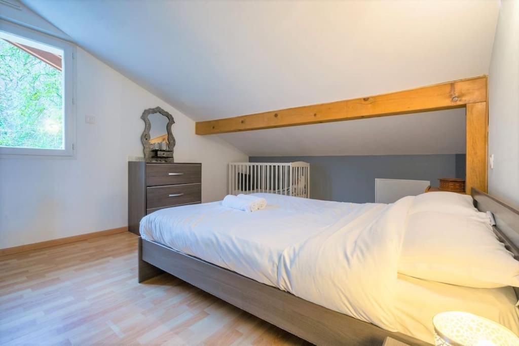 Cabana & Panorama Lac Annecy -Parking & Terrasse Sevrier Exterior photo